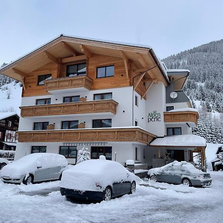 Pension Alpenperle Holzgau Exterior photo